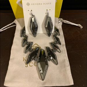 Hematite necklace set